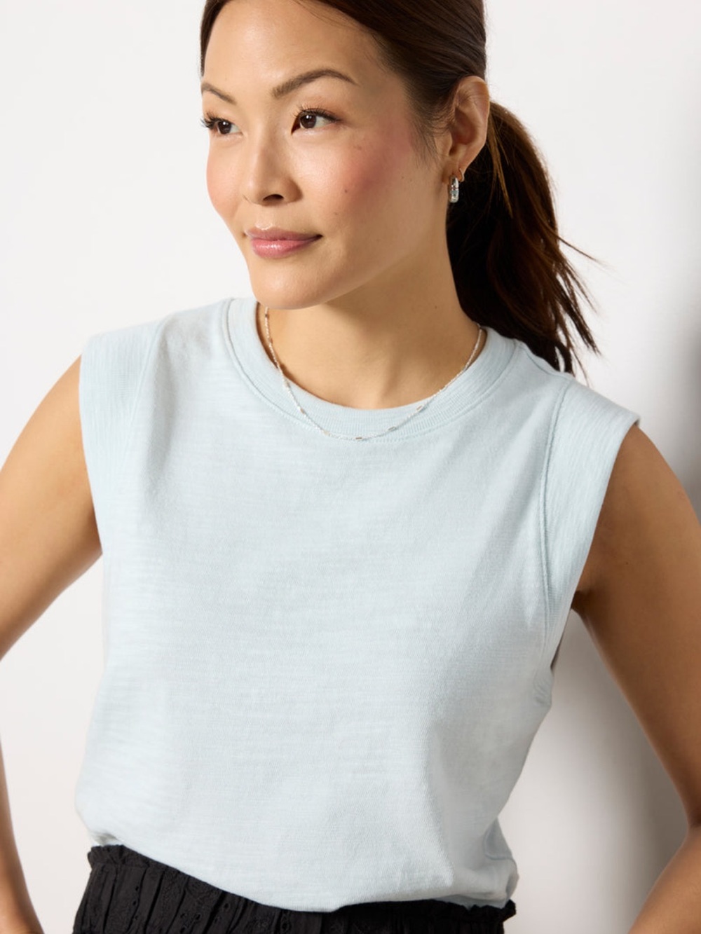 Faherty Sunwashed Slub Muscle Tank in Sky Blue